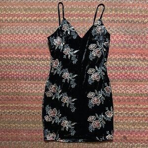 PRIVY BLACK VELVET ROSE SEQUIN CAMI DRESS